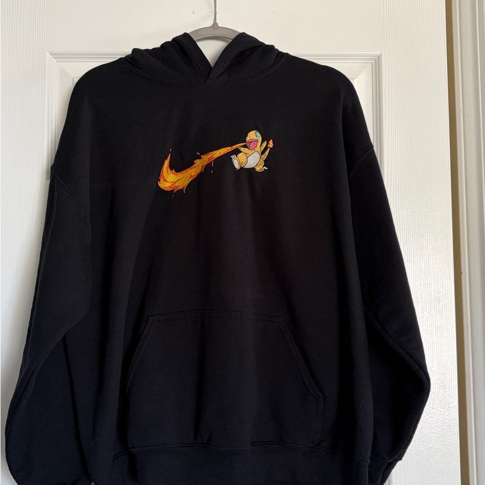 Pokémon Black Graphic Hoodie
